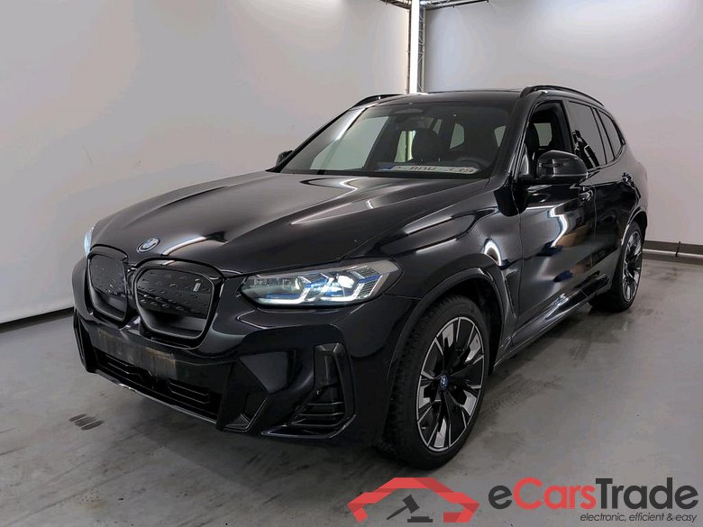 BMW IX3 80KWH AUTO