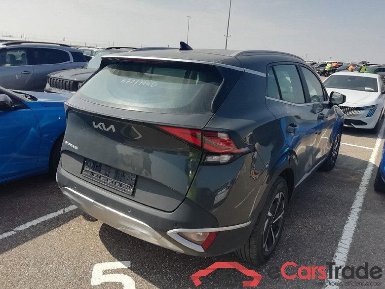 KIA Sportage / 2022 / 5P / todoterreno 1.6 CRDi MHEV 100kW (136CV) Drive 4X2 #2