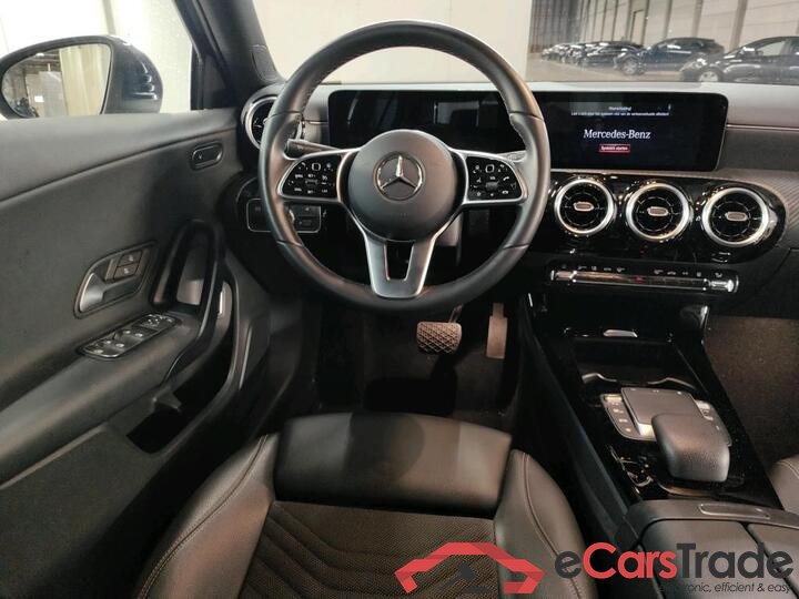 Mercedes A-Klasse Limousine A-Klasse Limousine A 250e Business Solution (PHEV) 160kW/218pk  4D/P Auto-8 #5