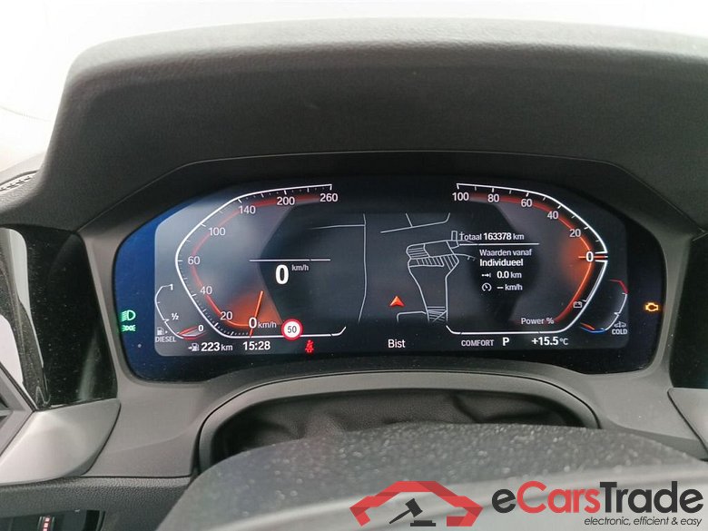 BMW 3 Reeks Berline 318dA (100 kW) 4d #6