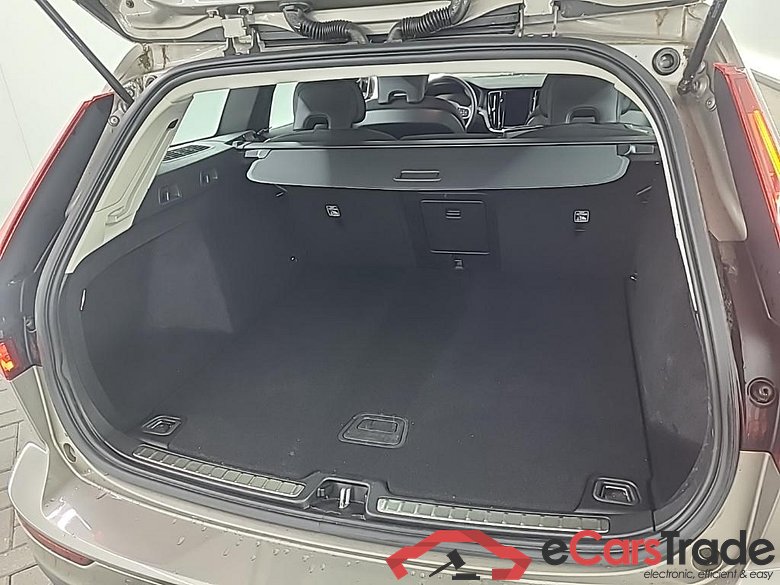 VOLVO V60 B3 Automaat Momentum Advantage 5D 120kW #5