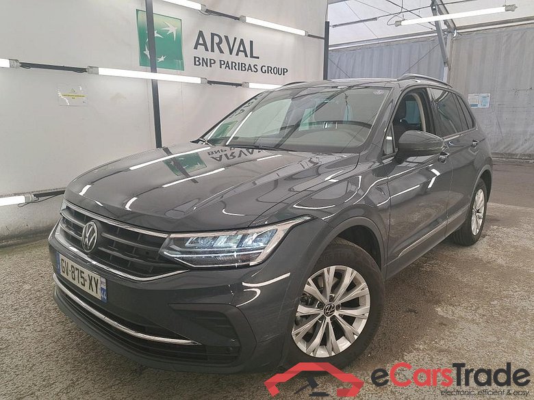 VOLKSWAGEN Tiguan / 2020 / 5P / SUV 1.5 TSI 150 DSG7 LIFE PLUS