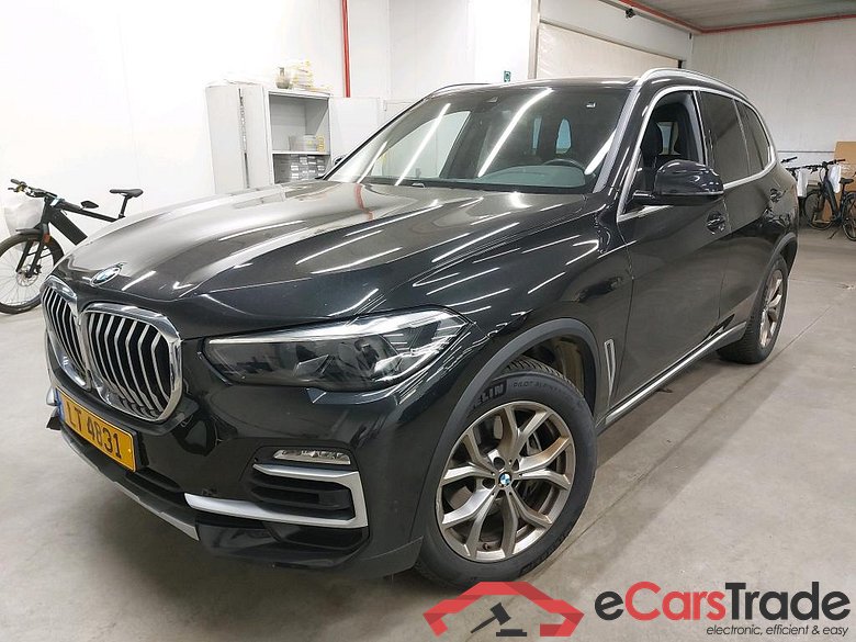 BMW - BMW X5 xDrive30dA 286PK XLine Pack Business Plus With Vernasca Mem Seats & Travel Pack & Towing Hook #1