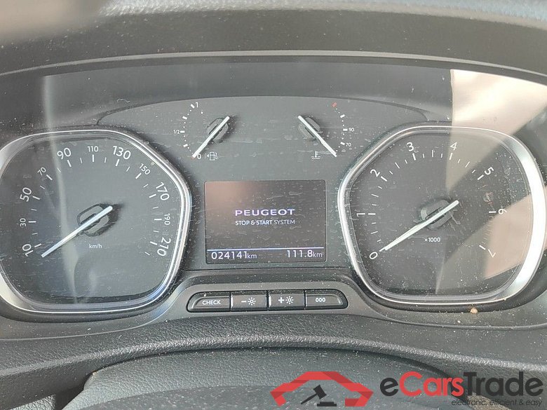 Peugeot Expert Long DC L3 2.0 BlueHDi 180 EAT8 4d !! Damaged Car !!! #6