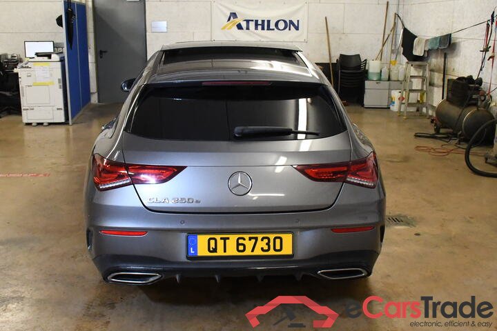 Mercedes CLA 250e SB Plug-In Hybrid AMG Night Aut. Pano LED-Multibeam Widescreen Ambient Distronic Burmester Navi 1/2 Sport-Leather-Alcantara KeylessGo Camera Klima PDC ... #3