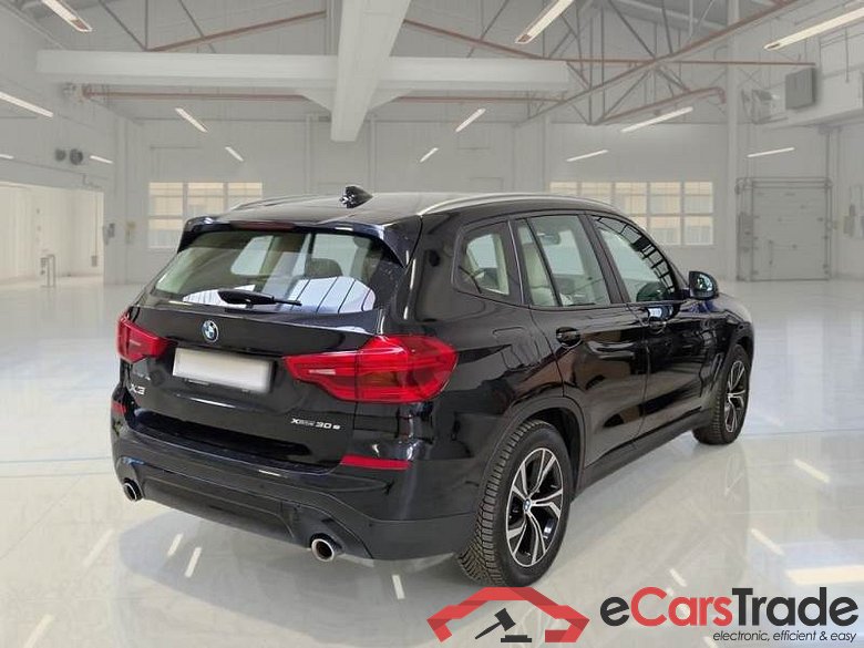 BMW X3 / 2017 / 5P / SUV XDRIVE 30E BUSINESS ADVANTAGE #2
