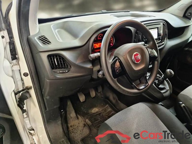 FIAT DOBLÒ CARGO / 2014 / 4P / VETT. FURGONATA MAXI XL LH2 BUSIN.1.6 MJET 105CV E6D #3