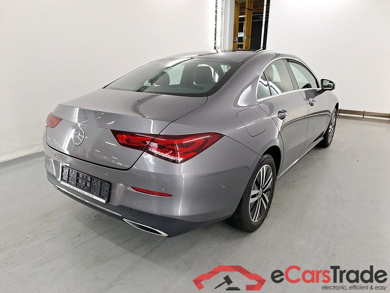 Mercedes CLA 250e Plug-In Hybrid Aut. LED-Xenon Widescreen Navi 1/2 Sport-Leather KeylessGo Camera Klima PDC ... #3