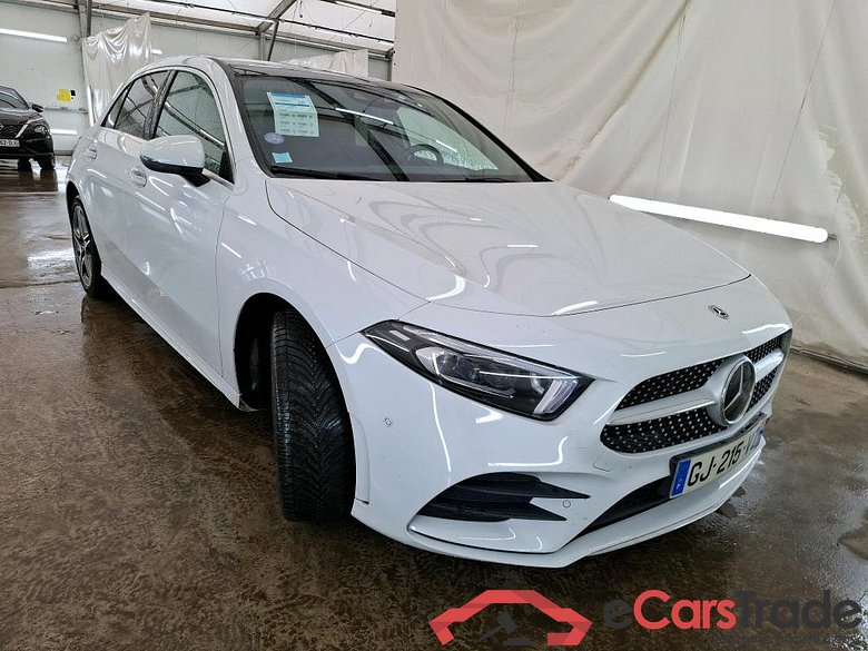 MERCEDES-BENZ Classe A Compact / 2018 / 5P / Berline A 250 e AMG Line 8G-DCT #4
