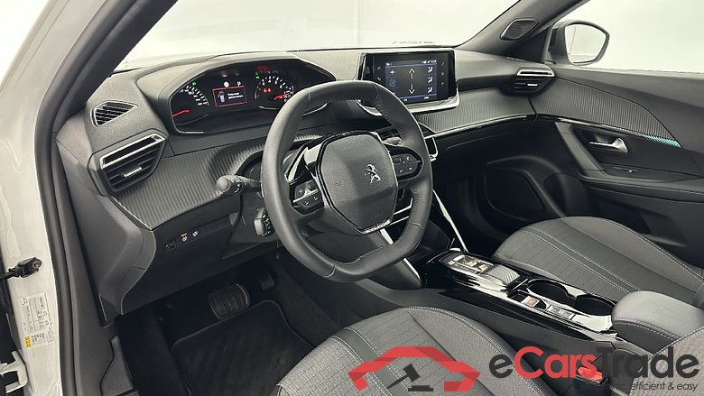 Peugeot 2008 Allure Pack 1.2L PureTech 130 #6