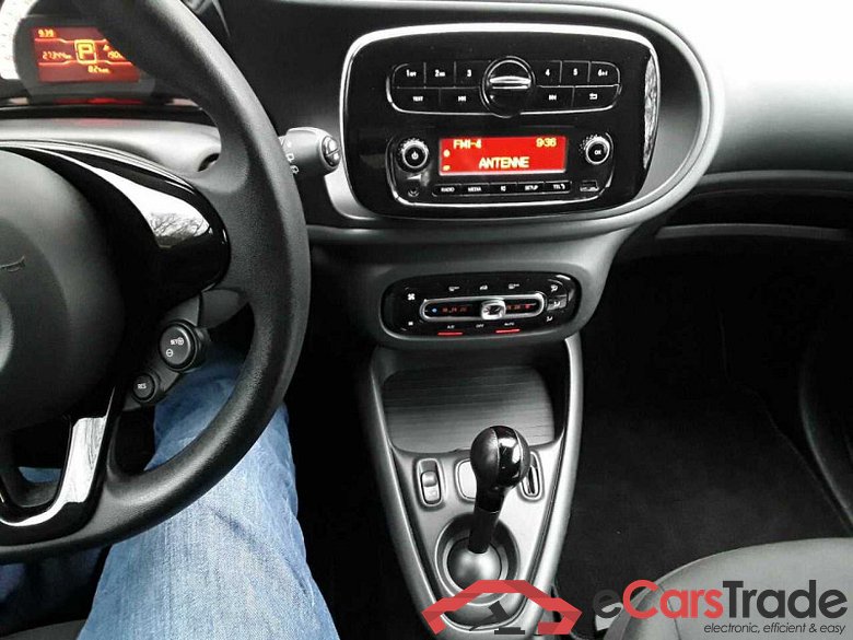 Smart fortwo coupe (11.2014->) DE - LimS3 electric drive / EQ, EQ, (Facelift) 2019 - 2023 #4