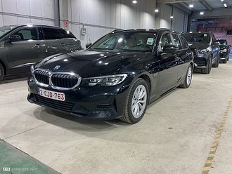 BMW 330