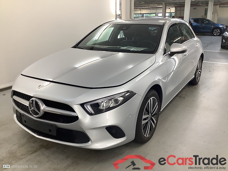 MERCEDES-BENZ A-CLASS 1.3 A 250 E LUXURY LINE DCT #1