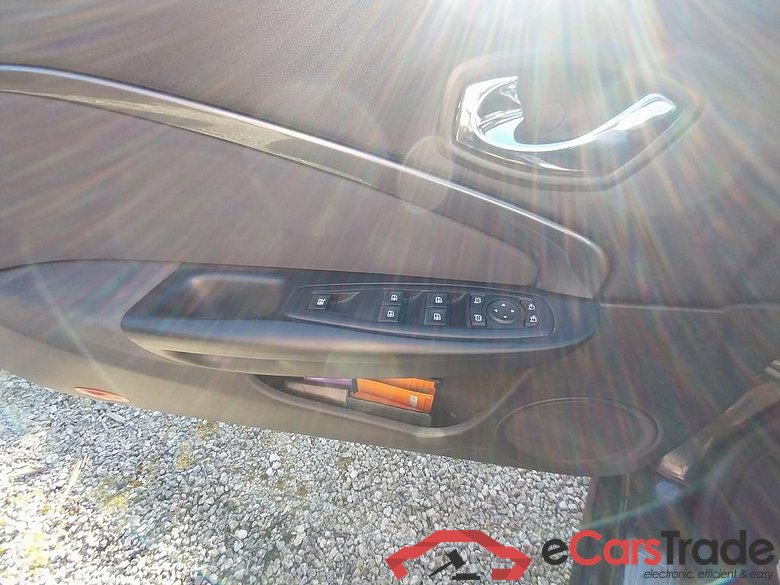 RENAULT Mégane Coupé-Cabriolet III Mégane CC 1.5 dCi Dynamique FAP EDC #6