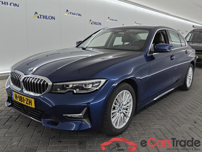BMW 3 Serie Sedan 330e 4D 215kW
