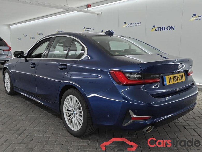 BMW 3 Serie Sedan 330e 4D 215kW #4