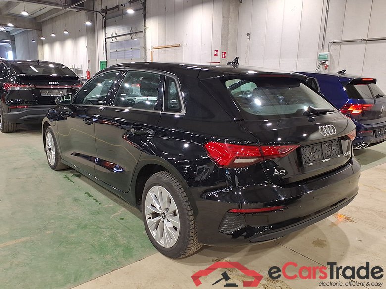 AUDI A3 SPORTBACK 1.4 40 TFSI E S TRONIC SPORTB ATTRACTION #2