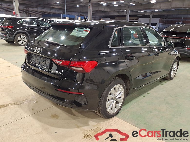 AUDI A3 SPORTBACK 1.4 40 TFSI E S TRONIC SPORTB ATTRACTION #4