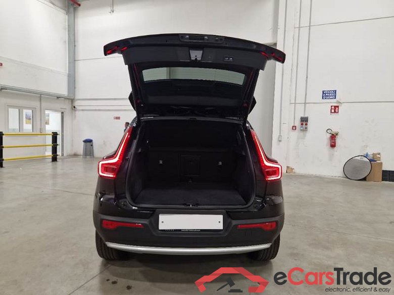 VOLVO XC40 / 2021 / 5P / SUV T5 RECHARGE PLUG-IN AUTO CORE #5