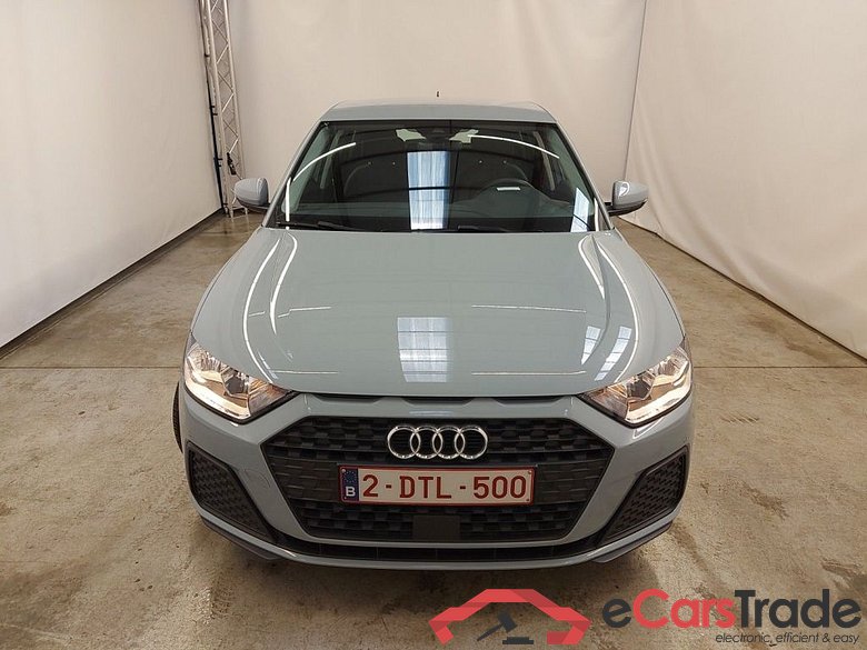 Audi A1 Sportback 1.0 25 TFSI 70kW Attraction 5d #5