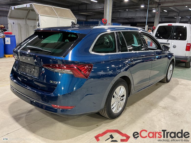 SKODA OCTAVIA COMBI 1.0 TSI MHEV 81KW DSG AMBITION #4