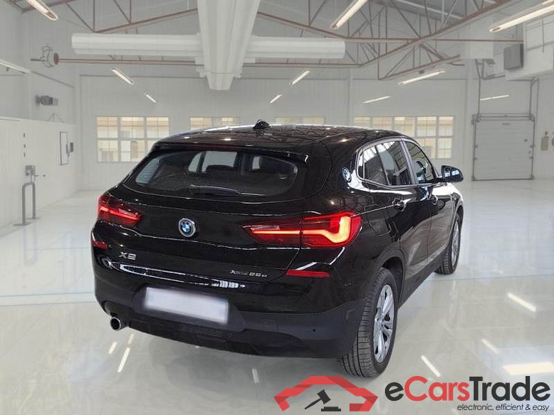 BMW X2 / 2017 / 5P / SUV XDRIVE 25E BUSINESS X AUTOMATICO #2
