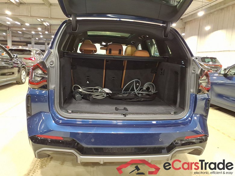 BMW IX3 80KWH AUTO #3