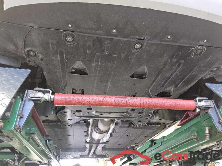 Volvo XC40 (2017->) DE - SUV5 B4 2WD EU6d, Inscription (EURO 6d), 2020 - 2022 #5