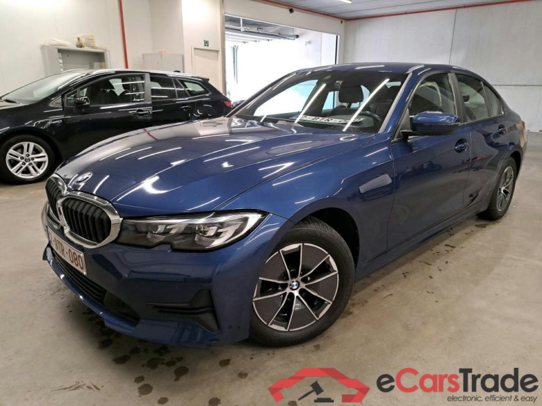 BMW - BMW 3 BERLINE 318iA 156PK Business Edition With Heated Sport Seats & Heated Steering Wheel & Parking Assistant Pack   * PETROL * #1