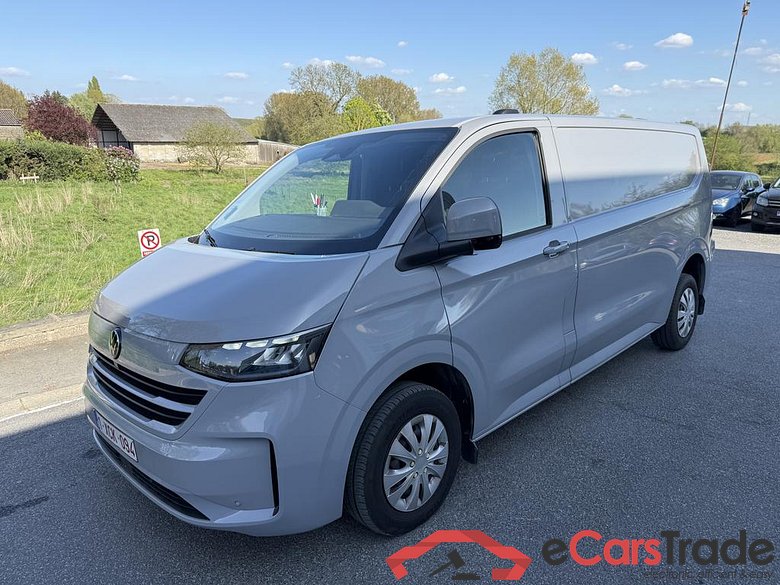 VOLKSWAGEN Transporter T7 30 Fou Lwb Transporter Fourgon 3500 mm 2,0 l 2,0 TDI  150ch Boîte automatique 8 vitesses