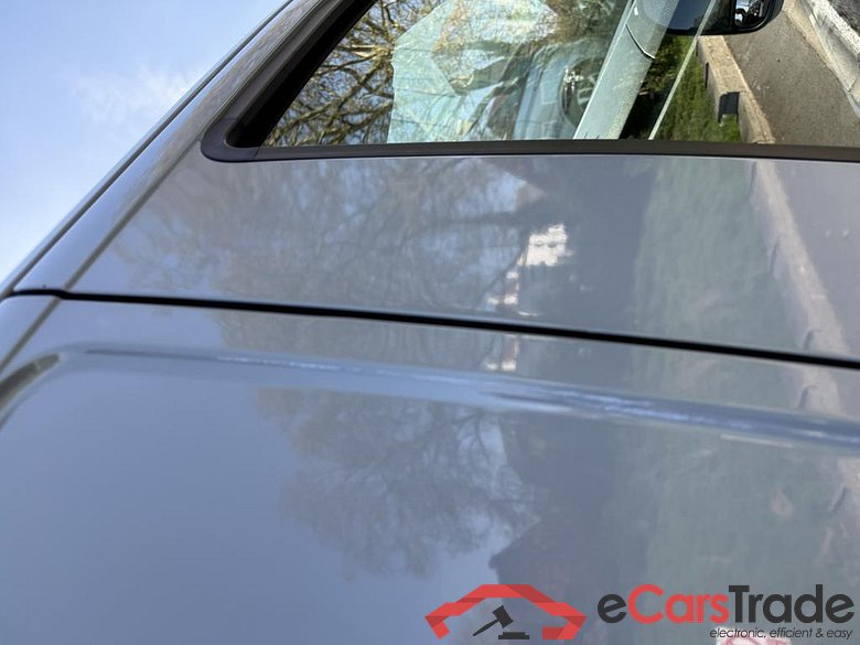 VOLKSWAGEN Transporter T7 30 Fou Lwb Transporter Fourgon 3500 mm 2,0 l 2,0 TDI  150ch Boîte automatique 8 vitesses #6