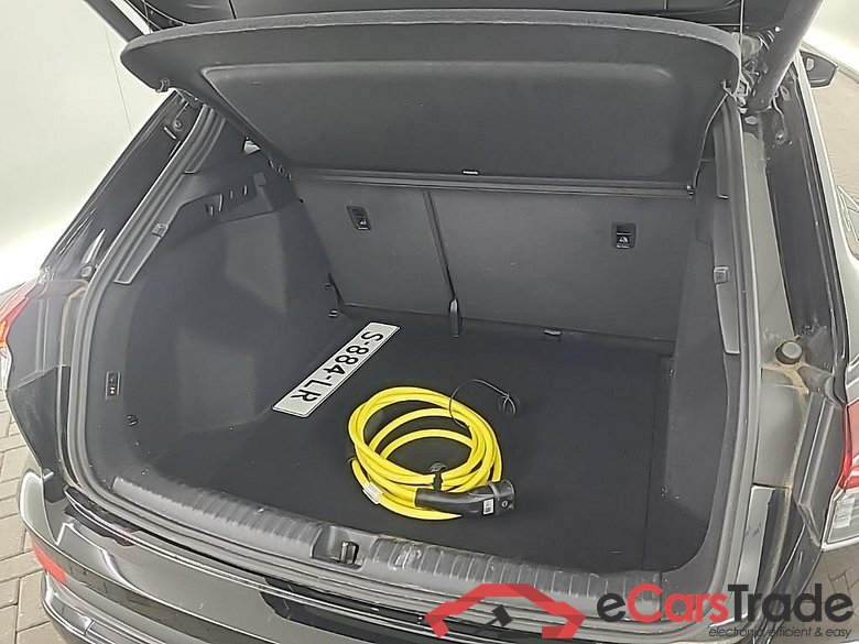 AUDI Q4 e-tron 40 e-tron Laun.Edit.S Comp.150kW Athlon Edition #5