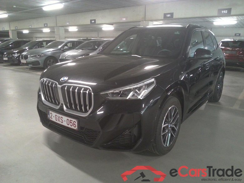 X1 sDrive 18iA Business Edition - KIT M