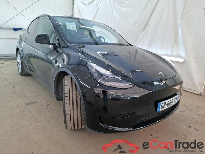 TESLA Model Y / 2021 / 5P / SUV RWD #5