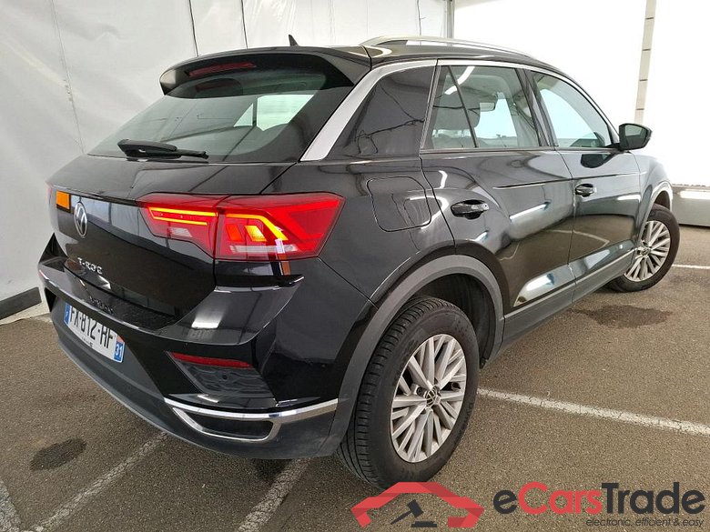 VOLKSWAGEN T-Roc / 2017 / 5P / SUV 2.0 TDI 150 LOUNGE BUSINESS DSG7 #3