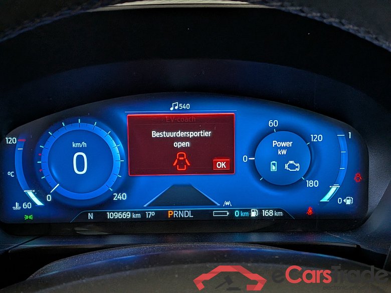 FORD Kuga 2.5 PHEV Titanium #6