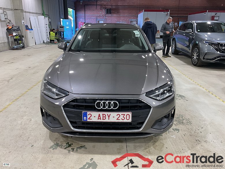 AUDI A4 AVANT DIESEL - 2020 35 TDi Business Edition S tronic #2