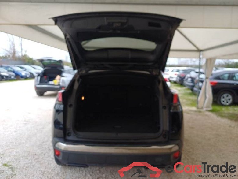 PEUGEOT 3008 / 2020 / 5P / SUV BLUEHDI 130 EAT8 SeS ALLURE #5