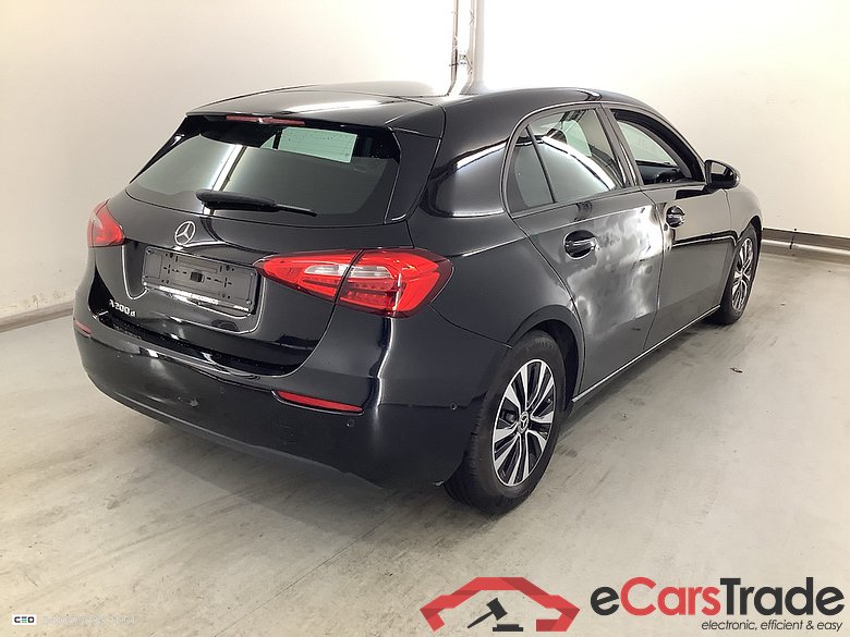 MERCEDES-BENZ A-CLASS 2.0 A 200 D DCT BUSINESS SOLUTION LIM #4