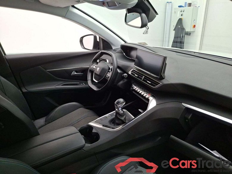 PEUGEOT 3008 1.2 PT ALLURE #3