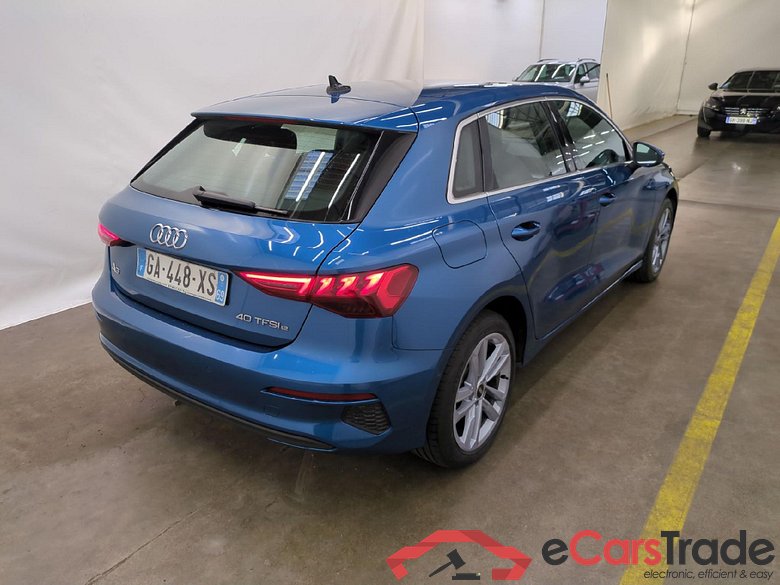 AUDI A3 Sportback / 2020 / 5P / Berline 40 TFSI e 204 S Tronic Business Line #3