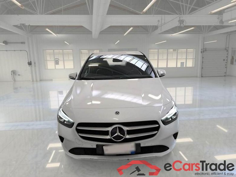 MERCEDES-BENZ CLASSE B / 2018 / 5P / MONOVOLUME B 180 D AUTOMATIC BUSINESS EXTRA #6