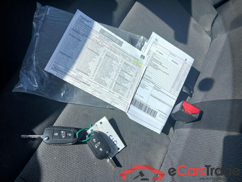 OPEL Vivaro / 2019 / 4P / furgón 1.5 Diésel 88kW (120CV) M Std Express #5