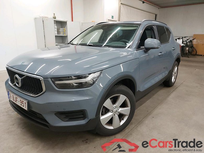 VOLVO - VOL XC40 T2 129PK Momentum Core & GPS & Park Assist  * PETROL * #1