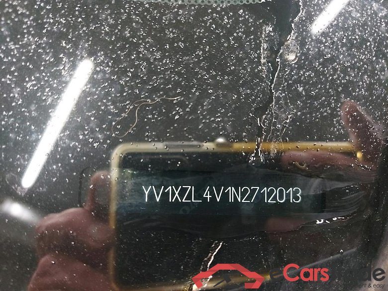VOLVO - VOL XC40 T2 129PK Momentum Core & GPS & Park Assist  * PETROL * #6