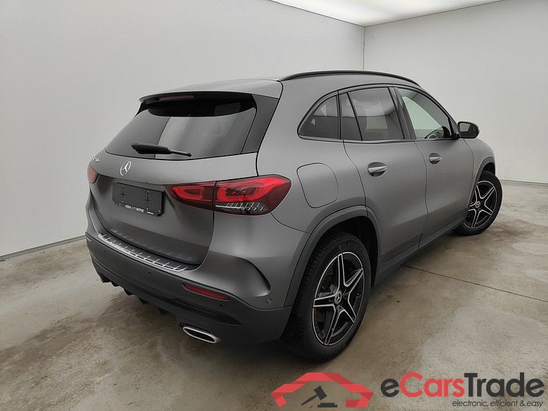 Mercedes-Benz GLA GLA 250e Business Solution 5d #2
