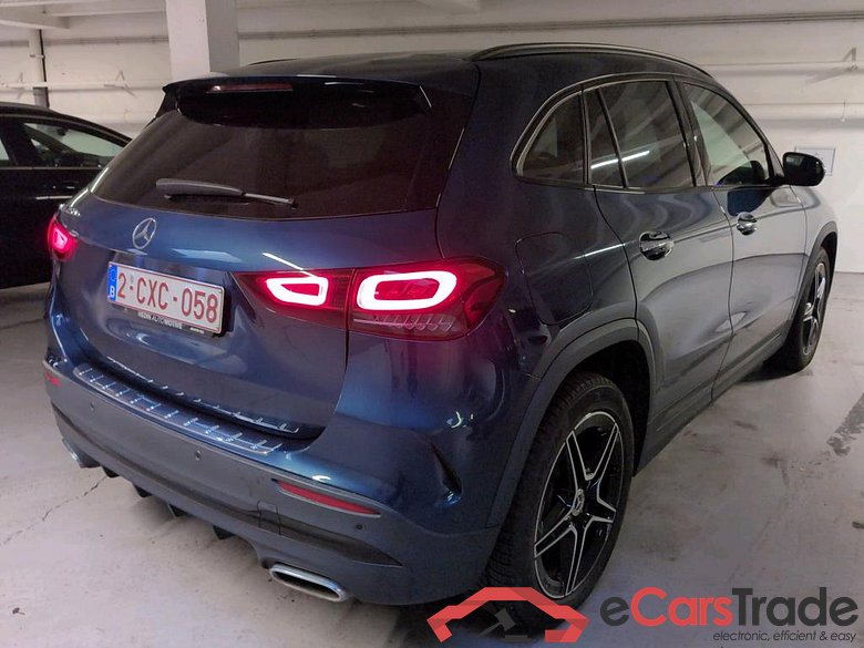 MERCEDES-BENZ GLA 1.3 GLA 250 E DCT AMG LINE #4