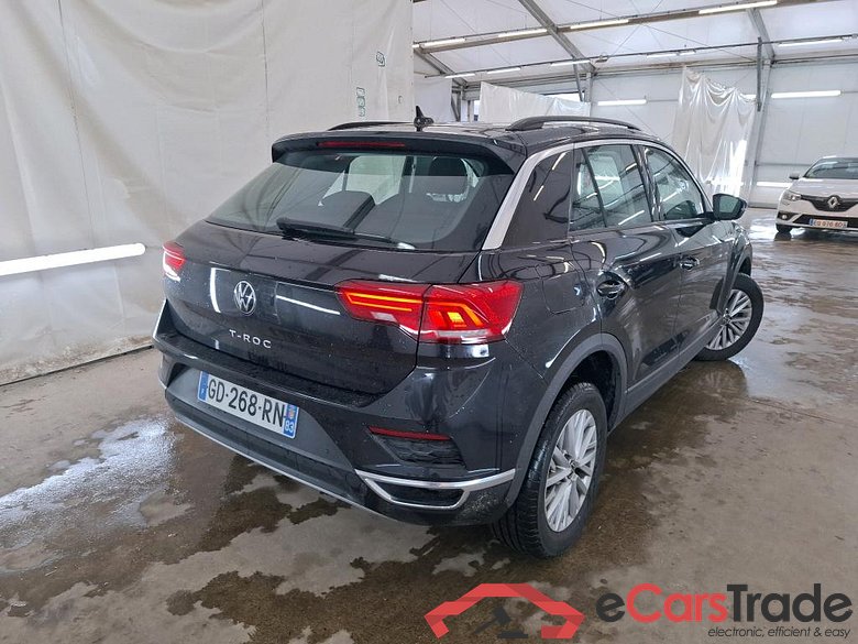 VOLKSWAGEN T-Roc / 2017 / 5P / SUV 1.0 TSI 110 LOUNGE #3