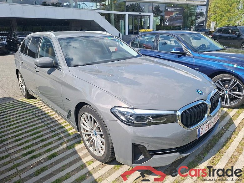 BMW 5 SERIES TOURING 2.0 520E TOURING AUTO #1
