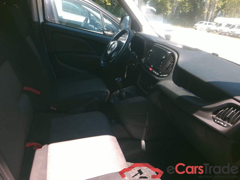 DOBLO CARGO 16M 105 PRO LOUN #5